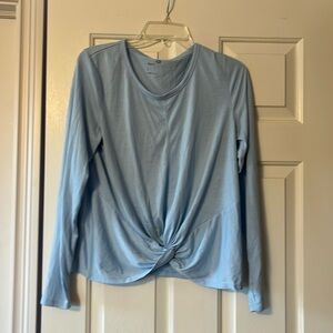 Gap brand front twist women”s top
